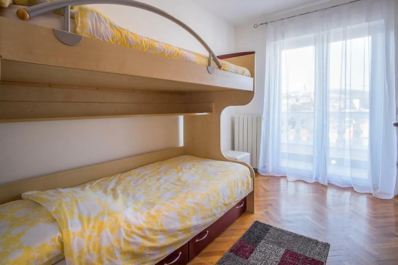 Apartman Cubranic Apartment Vrbnik